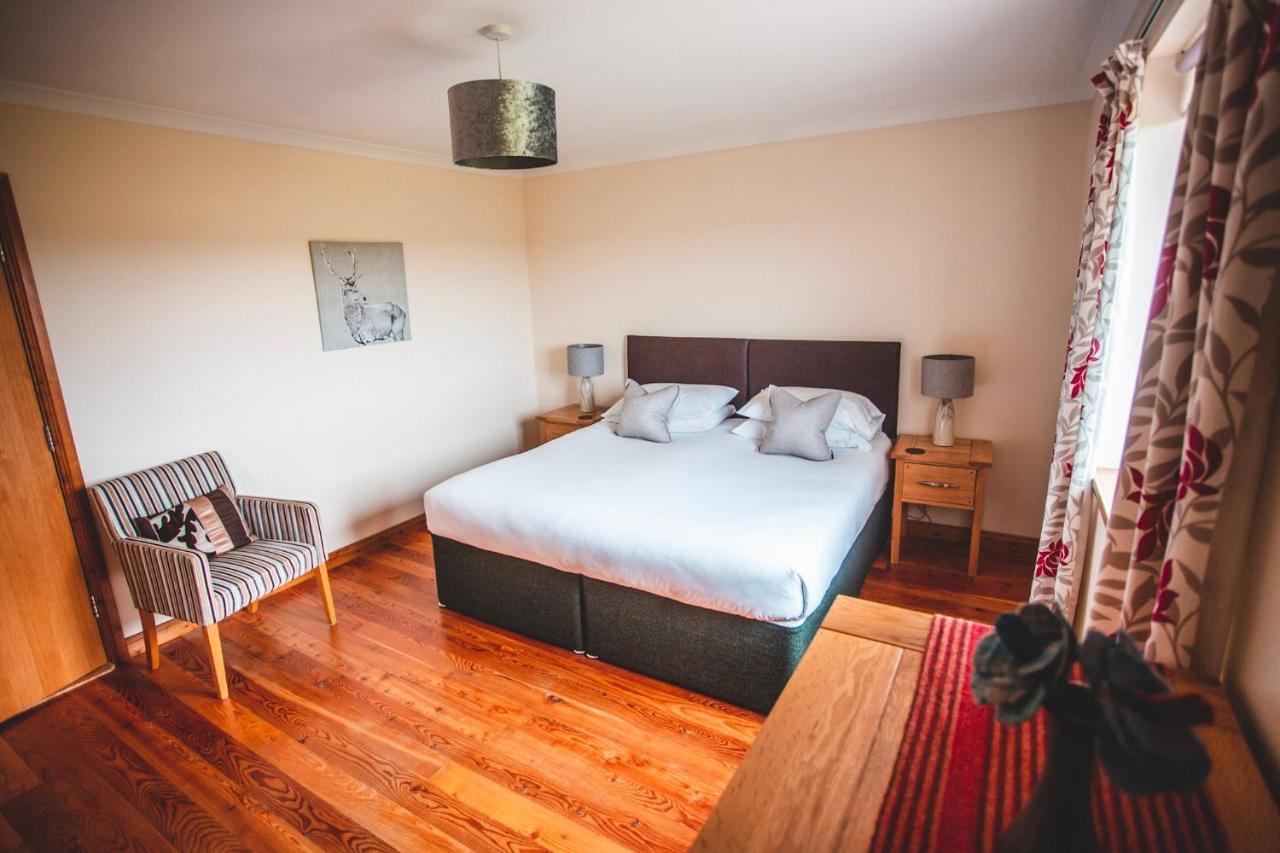 Moorpark Cottages Barvas Экстерьер фото